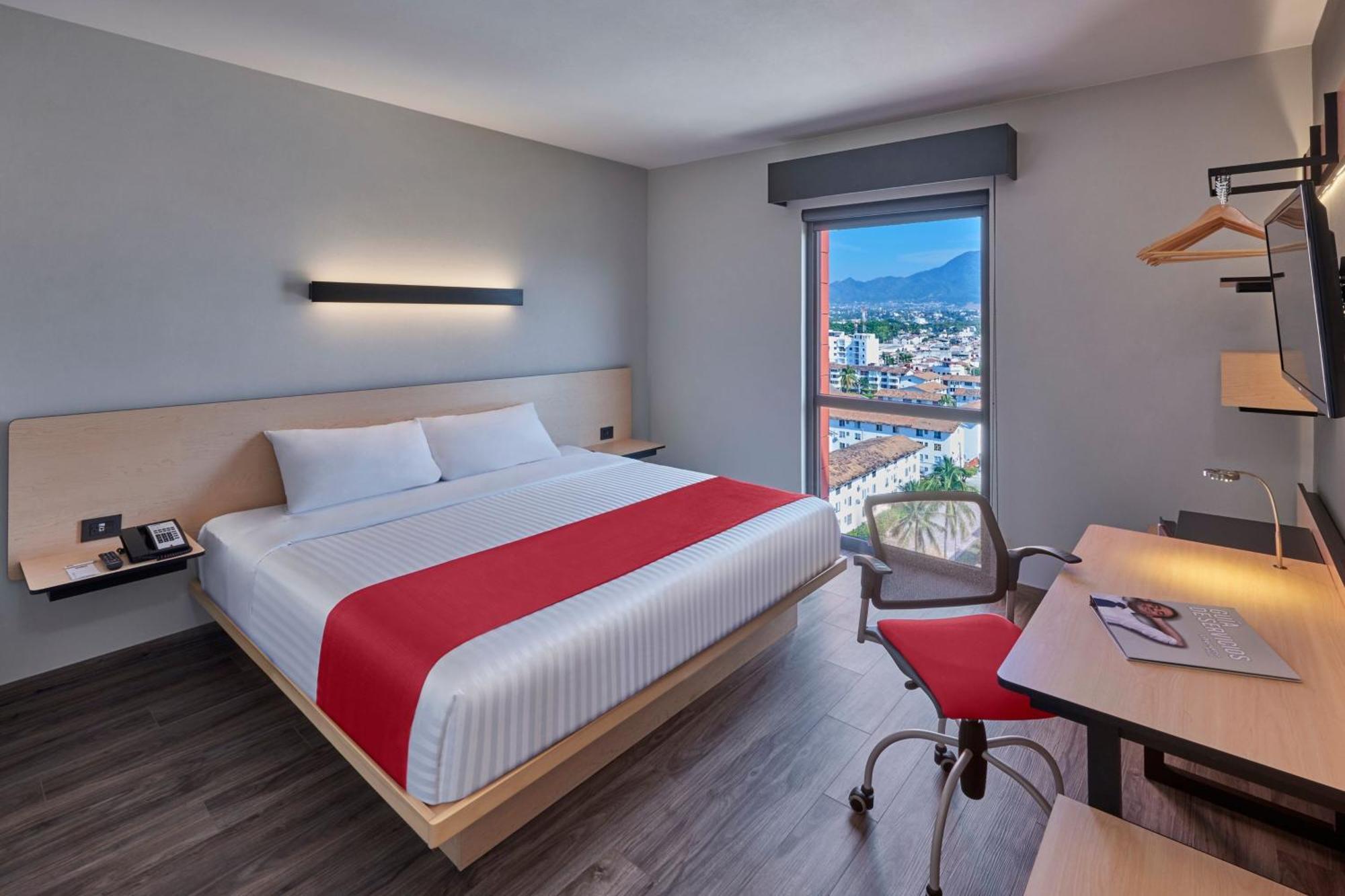 City Express Plus By Marriott Puerto Vallarta Esterno foto