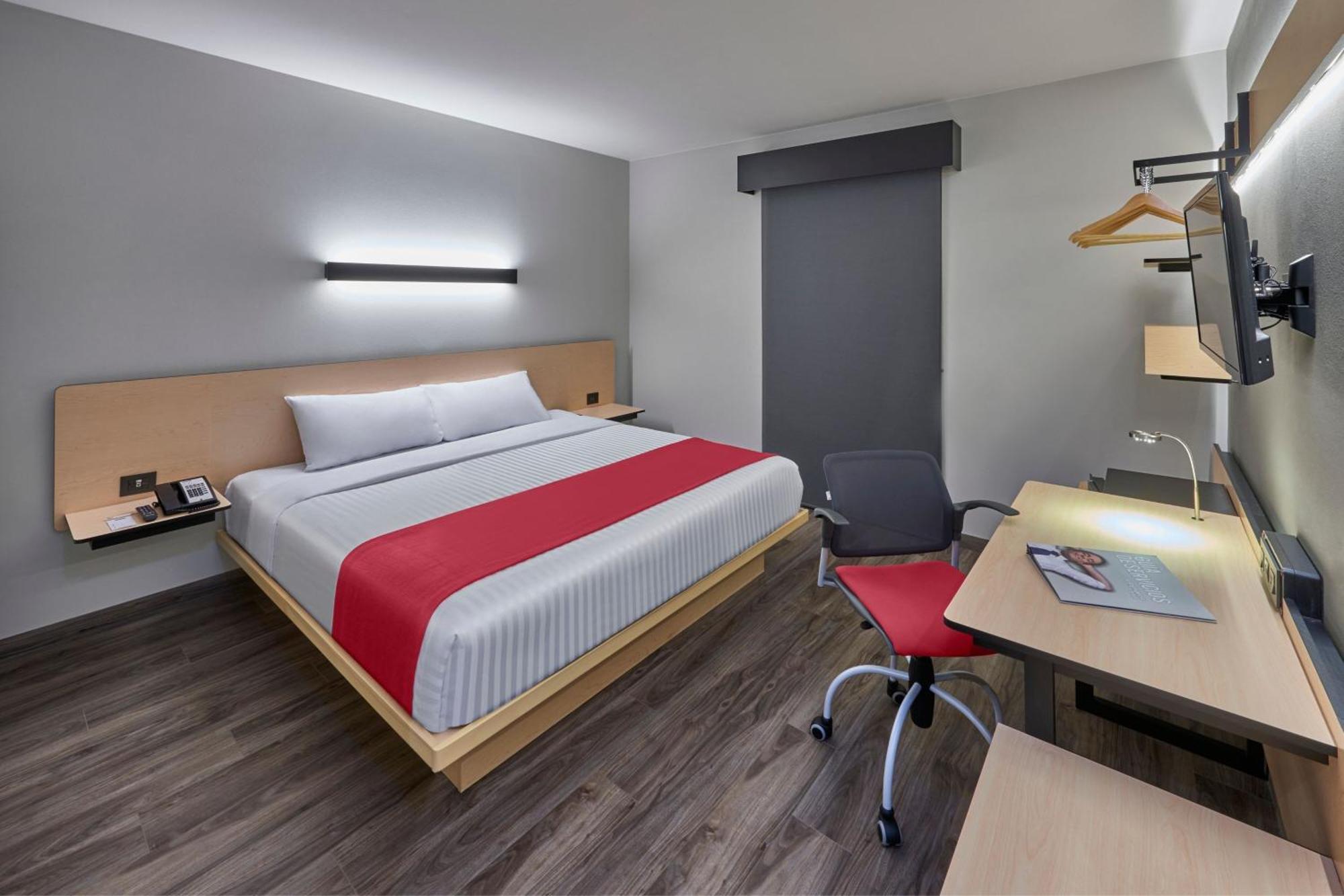 City Express Plus By Marriott Puerto Vallarta Esterno foto