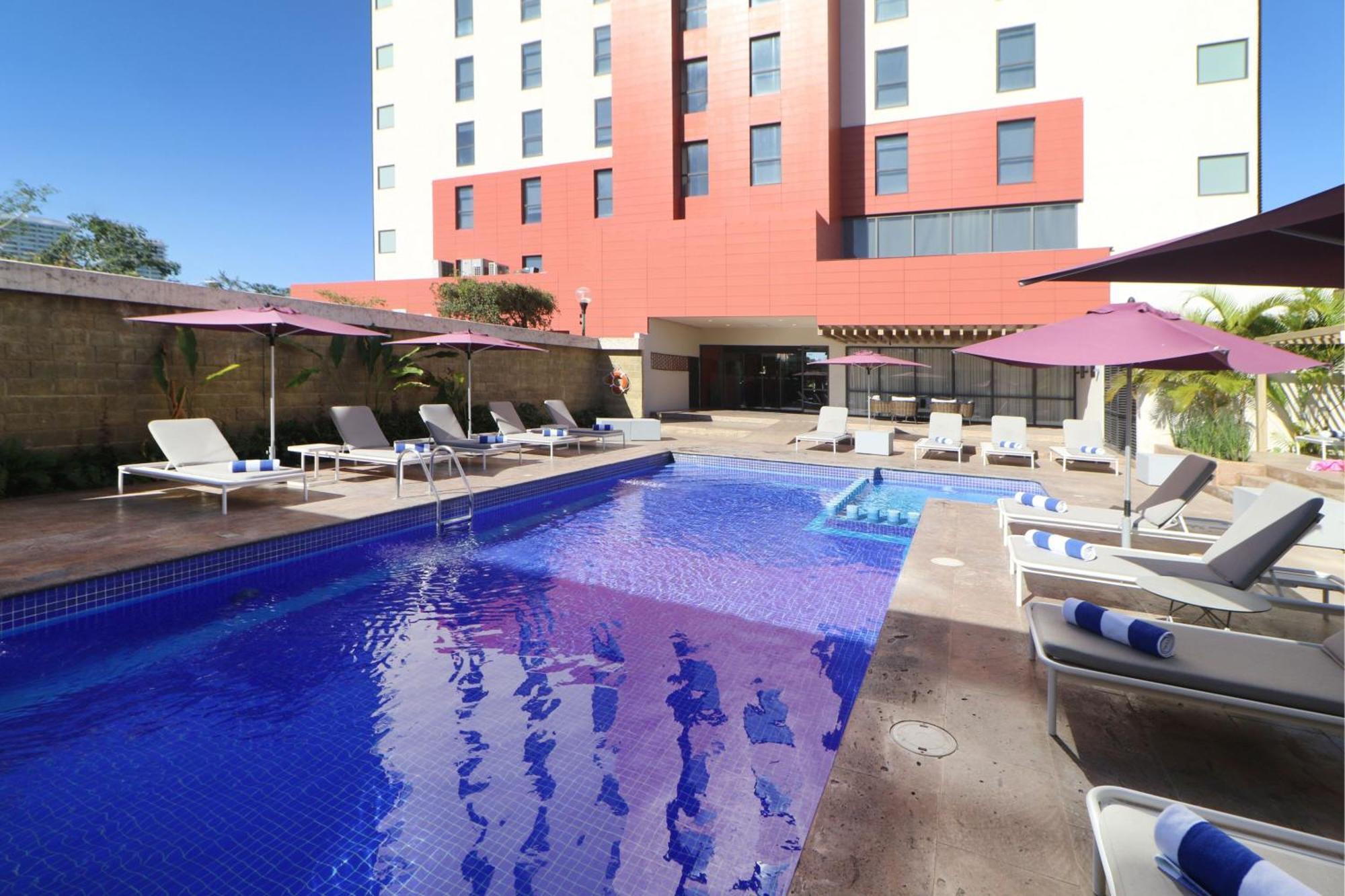 City Express Plus By Marriott Puerto Vallarta Esterno foto