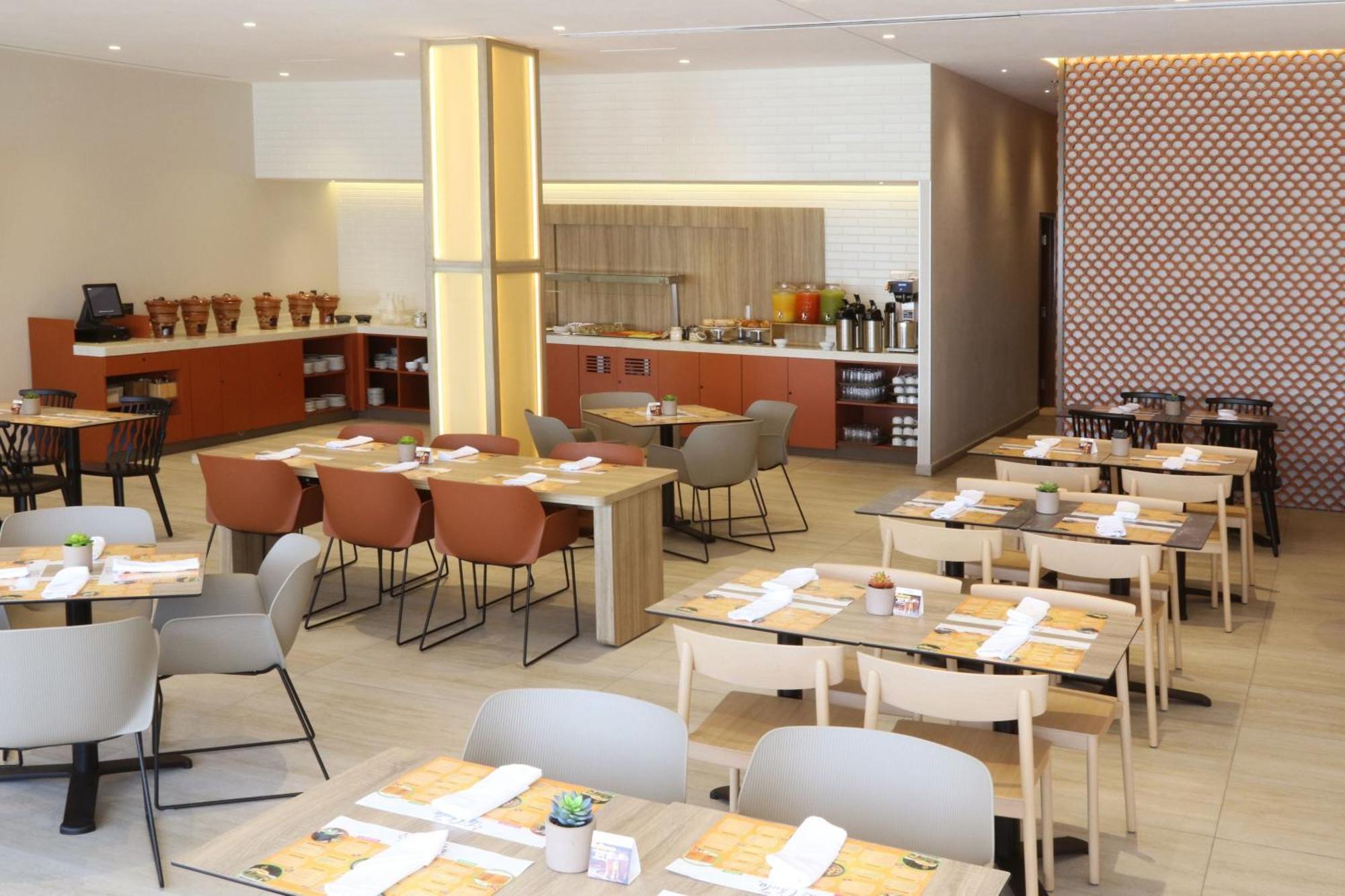 City Express Plus By Marriott Puerto Vallarta Esterno foto